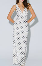 Cargar imagen en el visor de la galería, Polka Dot Maxi Dress (White/Black)
