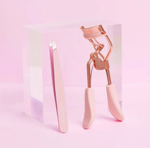 Load image into Gallery viewer, Beauty Creations Eyelash Curler And Tweezer Set (Light Pink)
