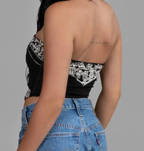 Cargar imagen en el visor de la galería, Flor Vaquera Corset (Black)
