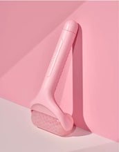 Load image into Gallery viewer, Beauty Creations Icy U Rollin Face Roller
