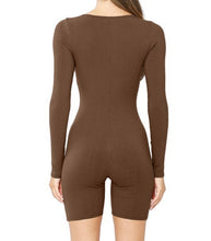 Cargar imagen en el visor de la galería, Melissa Romper (Brown)
