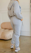 Cargar imagen en el visor de la galería, Lounge Sweatpants (Heather Grey)
