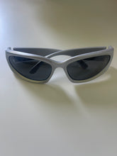 Load image into Gallery viewer, IT Girl Shades
